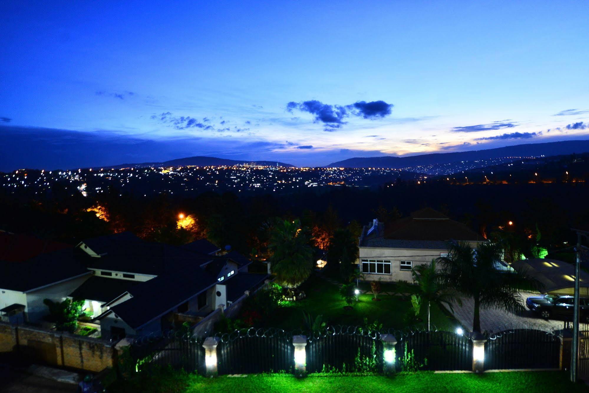The Manor Hotel كيغالي المظهر الخارجي الصورة
